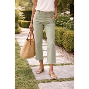 Frank & Eileen Kinsale Cropped Pants Size 10 Sage Green Raw Hem Casual Chic